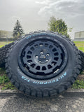 Twin-Monotube-Felgensatz mit BF-Goodrich All-Terrain Reifen